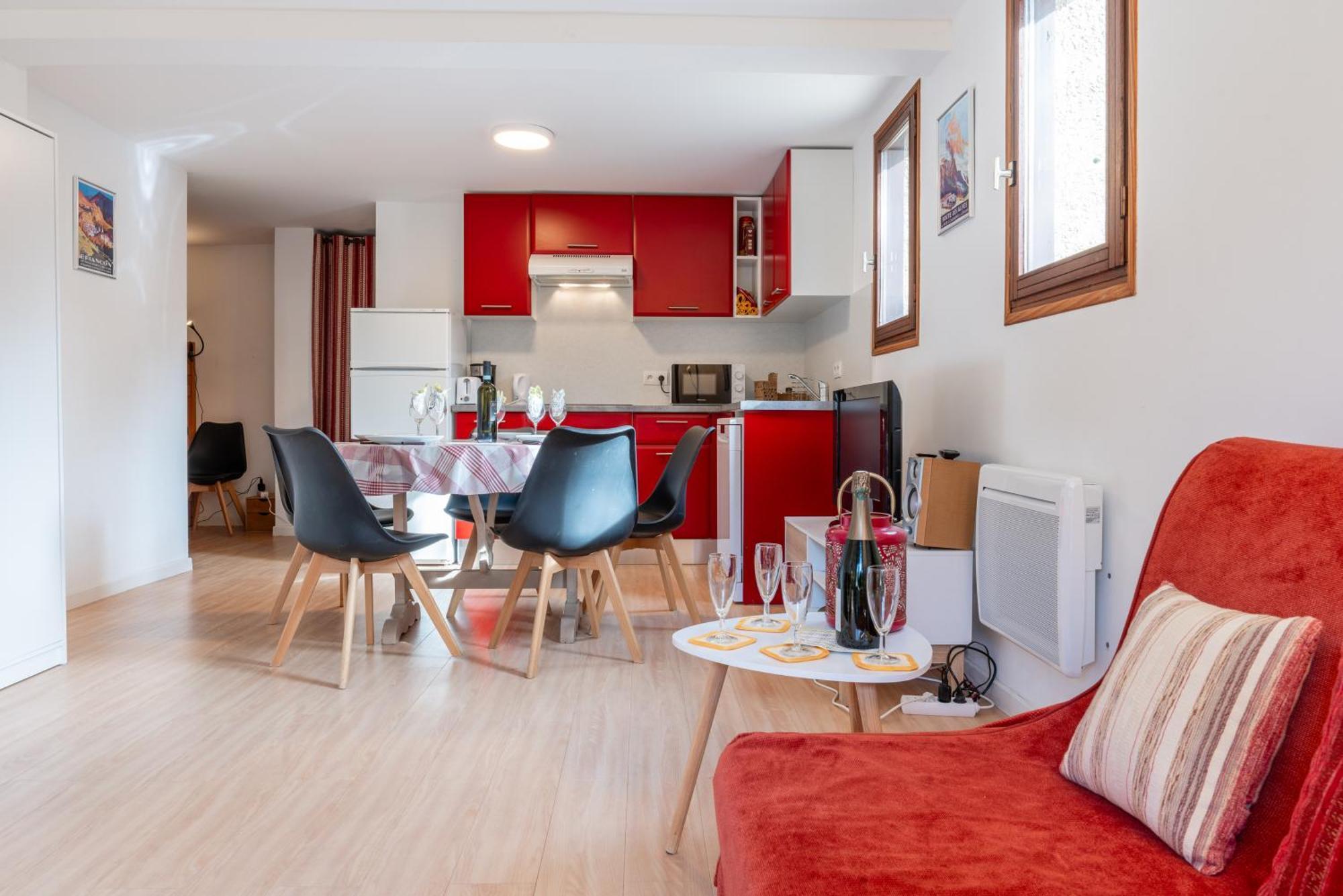 Serre Chevalier Studio 30 M2 Coin Montagne A 8 Minutes Des Pistes سا شيفري المظهر الخارجي الصورة